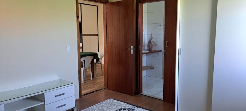 kitnet 1 - quarto com banheiro