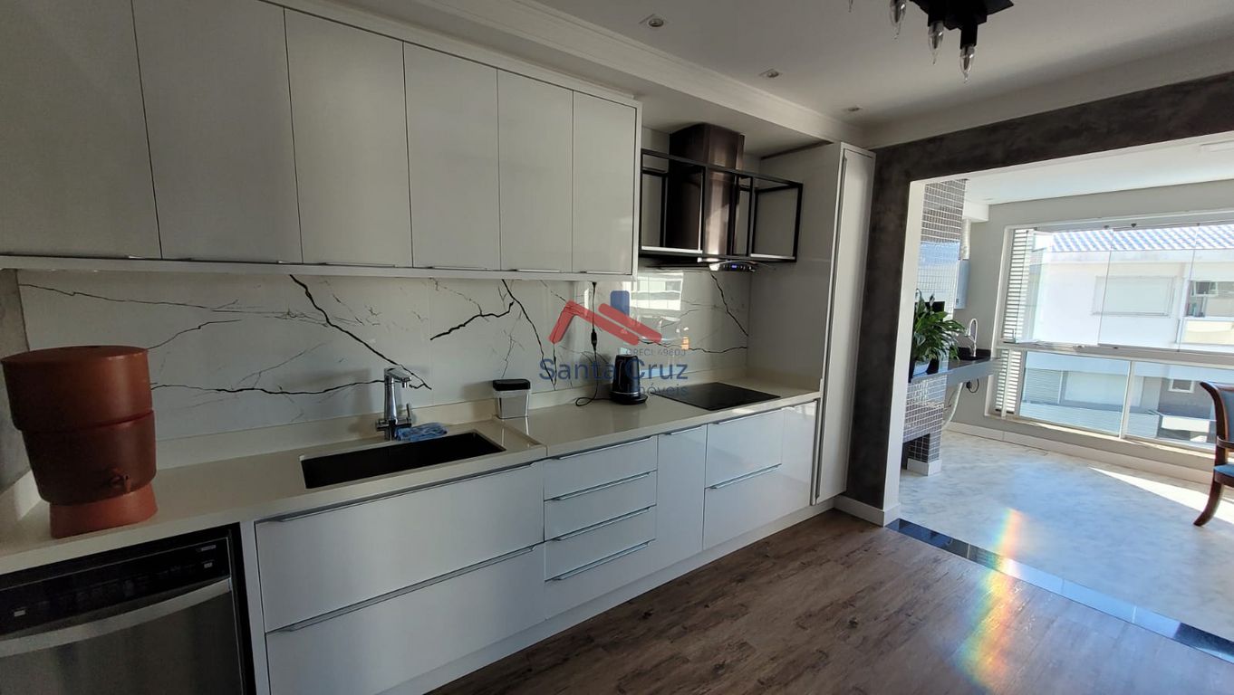 Cobertura à venda com 3 quartos, 230m² - Foto 5