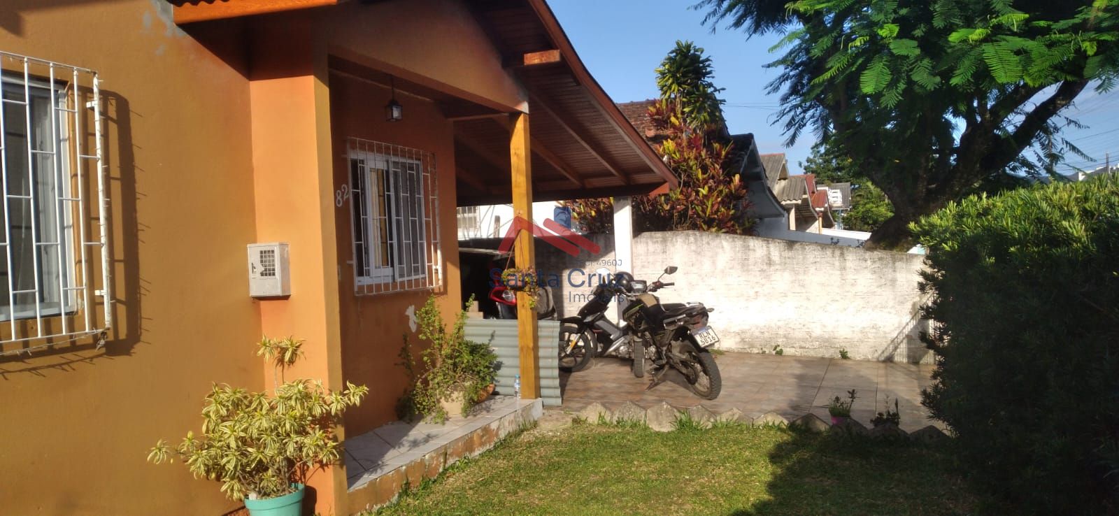 Casa à venda com 2 quartos, 60m² - Foto 8