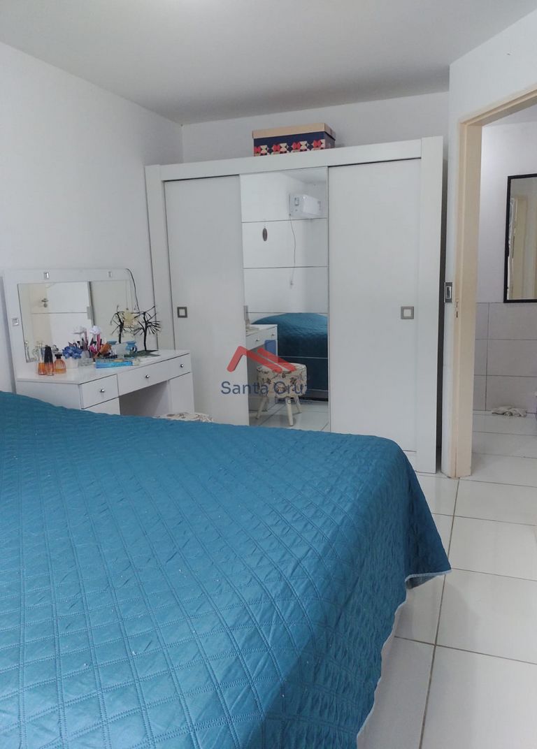 Casa à venda com 2 quartos, 79m² - Foto 20