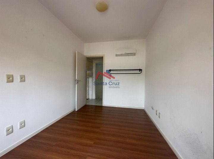 Apartamento à venda com 2 quartos, 65m² - Foto 8