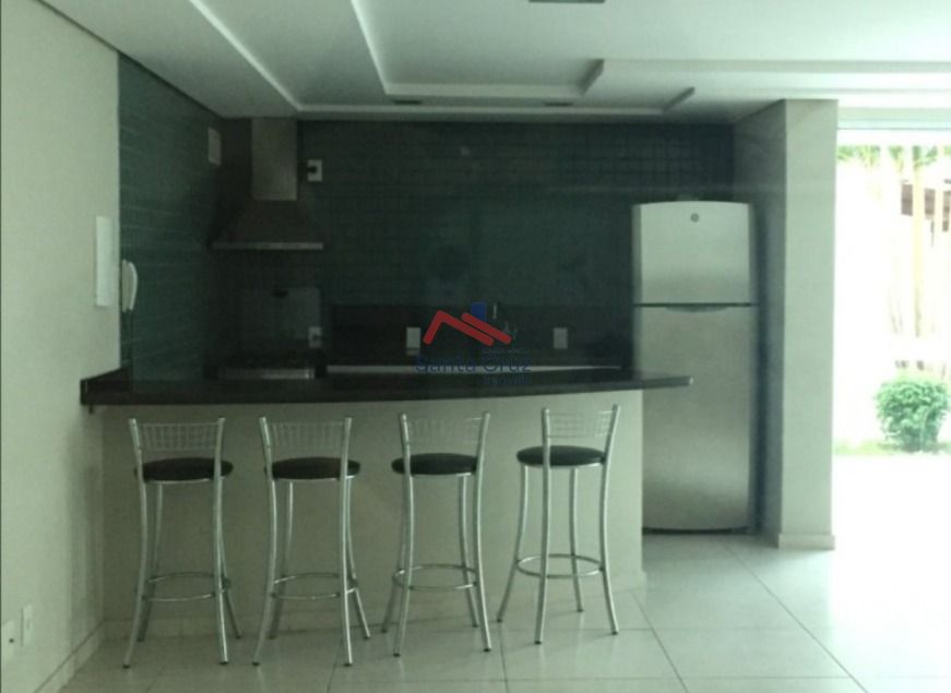 Apartamento à venda com 2 quartos, 65m² - Foto 15