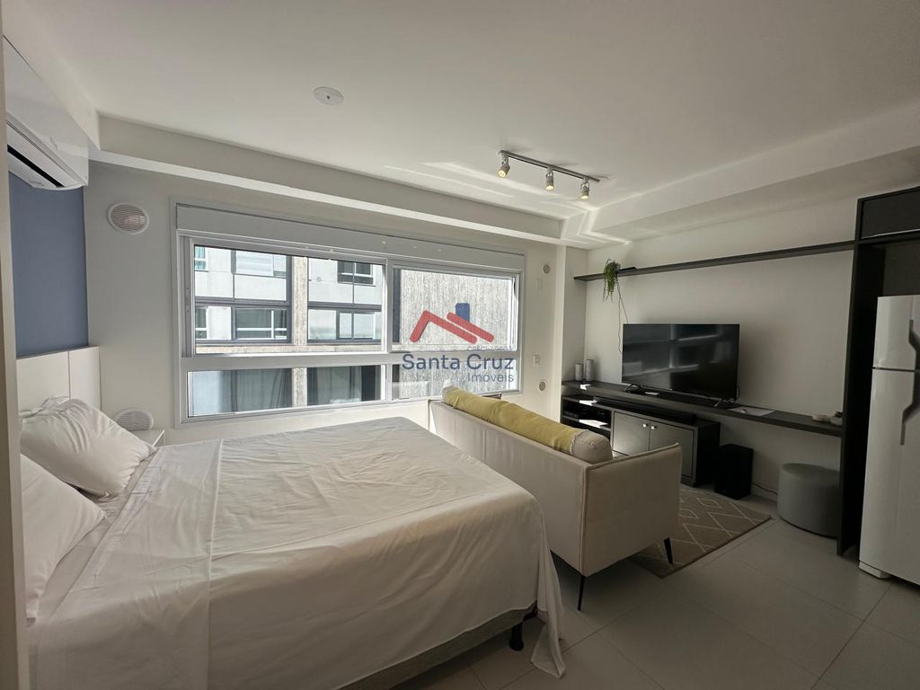 Apartamento à venda com 1 quarto, 36m² - Foto 1