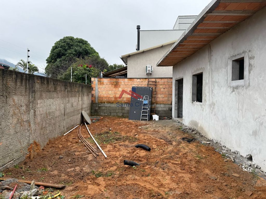 Apartamento à venda com 2 quartos, 65m² - Foto 2