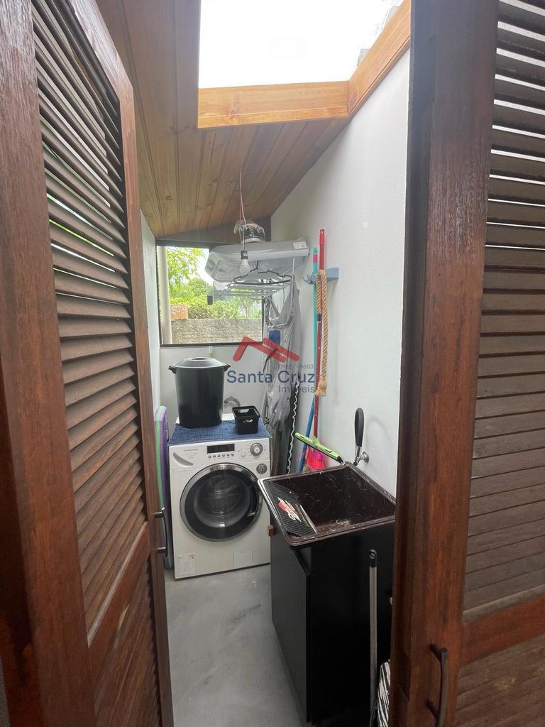Casa à venda com 2 quartos, 80m² - Foto 19