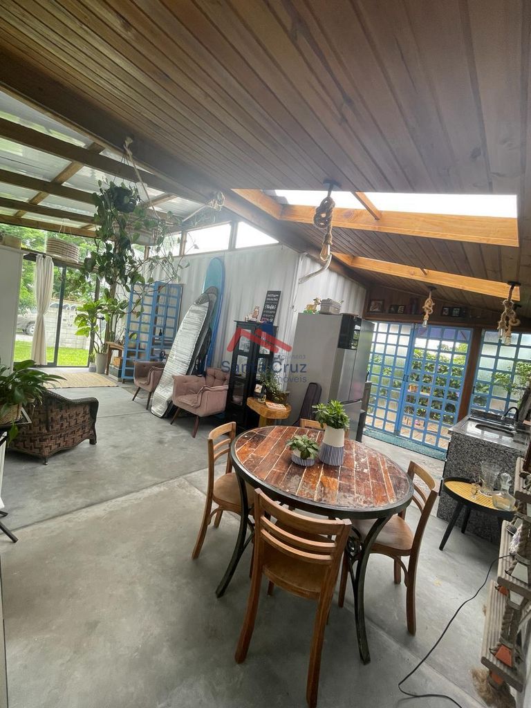 Casa à venda com 2 quartos, 80m² - Foto 20