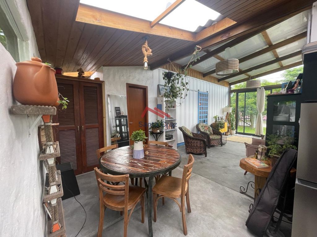 Casa à venda com 2 quartos, 80m² - Foto 22