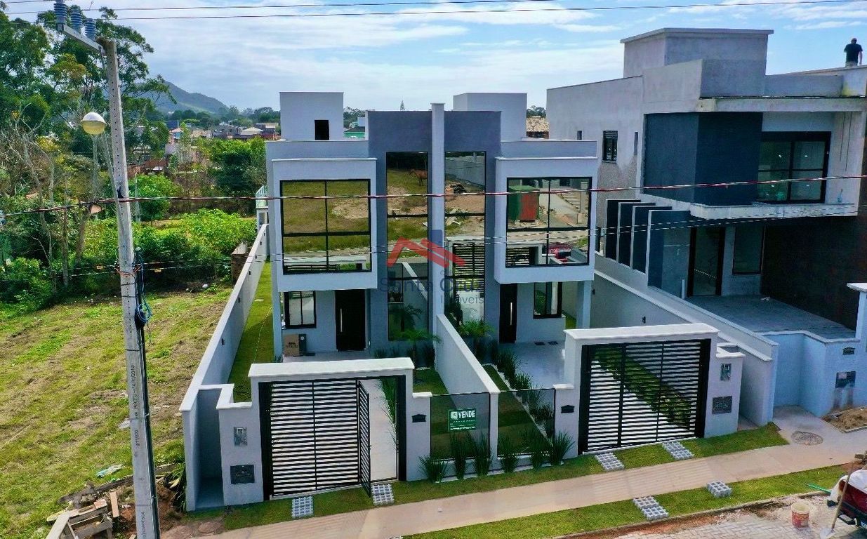 Casa de Condomínio à venda com 3 quartos, 115m² - Foto 1