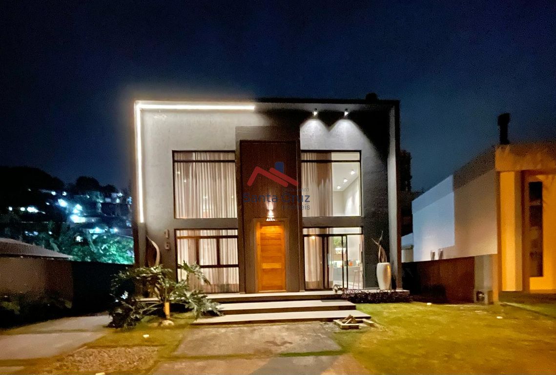 Sobrado à venda com 3 quartos, 195m² - Foto 1