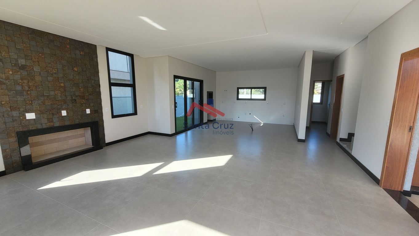 Sobrado à venda com 4 quartos, 250m² - Foto 3