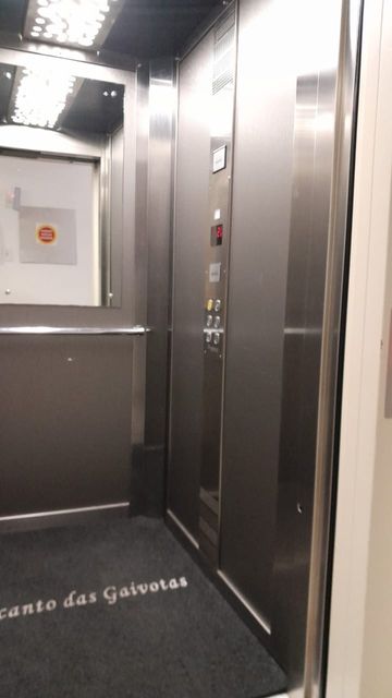 Elevador condomínio