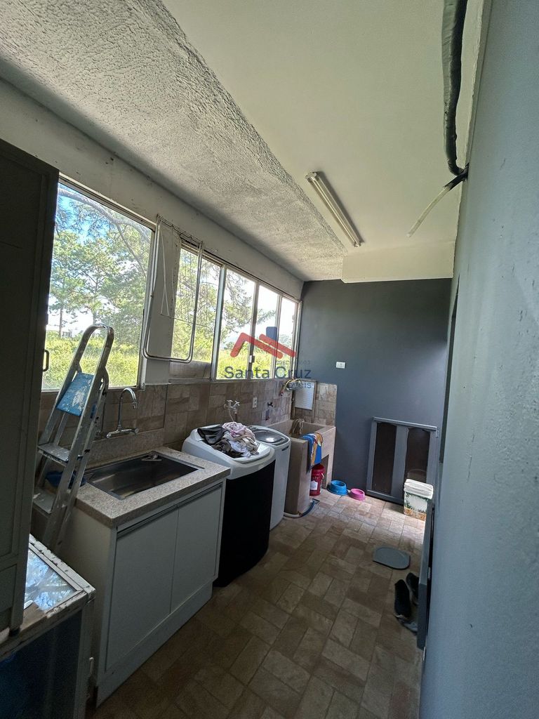 Sobrado à venda com 6 quartos, 300m² - Foto 36