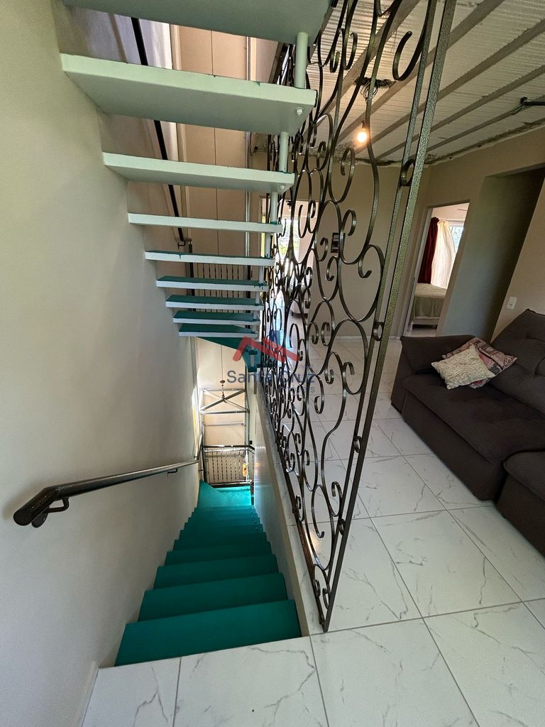 Sobrado à venda com 6 quartos, 300m² - Foto 29