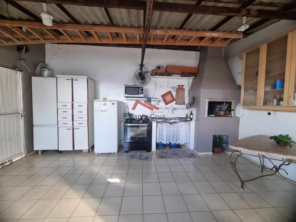 Casa à venda com 3 quartos, 176m² - Foto 6
