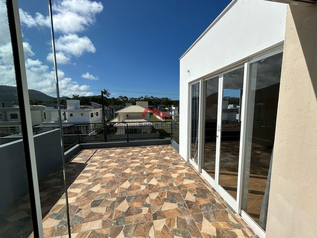 Sobrado à venda com 6 quartos, 300m² - Foto 5