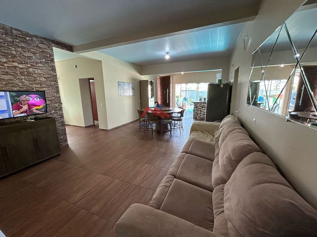Sobrado à venda com 6 quartos, 300m² - Foto 8