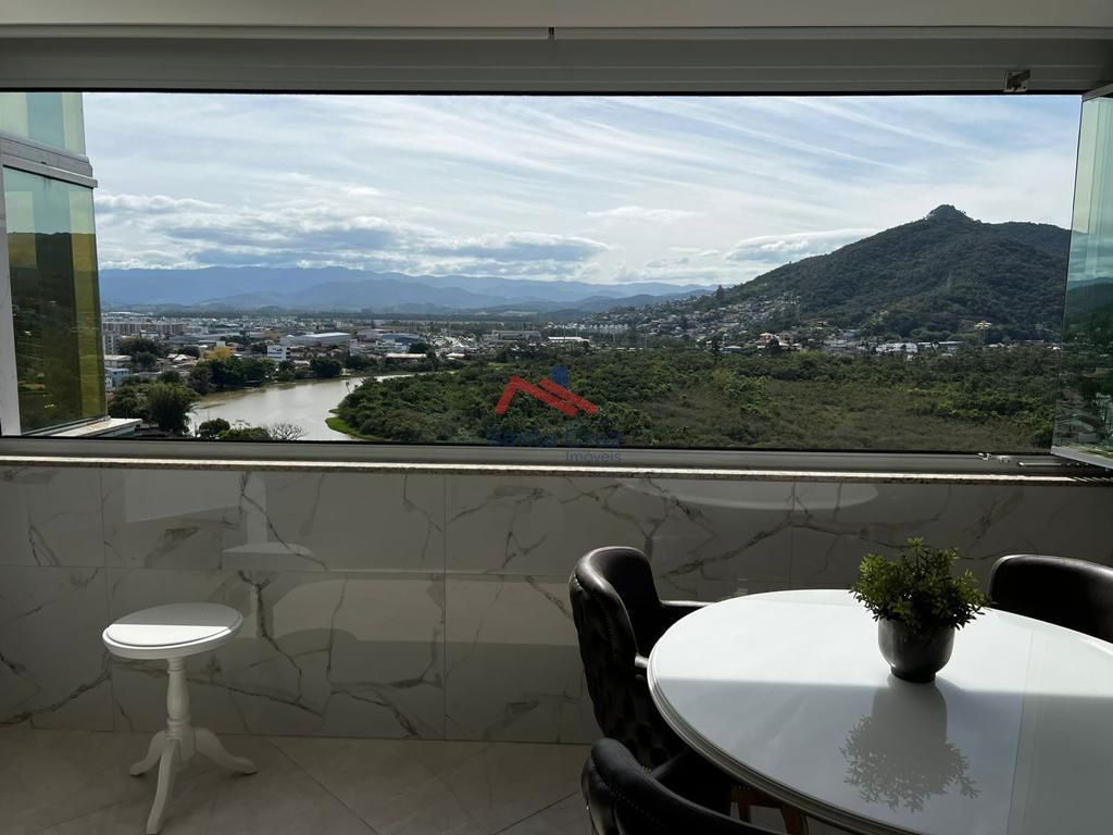 Cobertura, 3 quartos, 422 m² - Foto 2