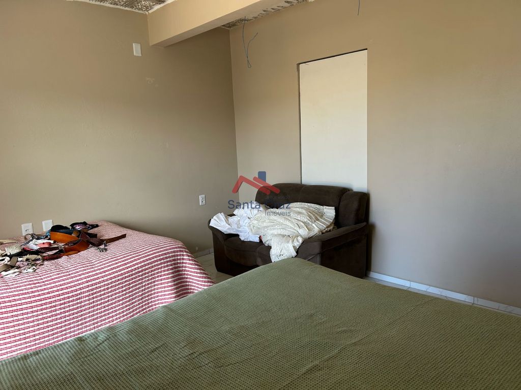 Sobrado à venda com 6 quartos, 300m² - Foto 19