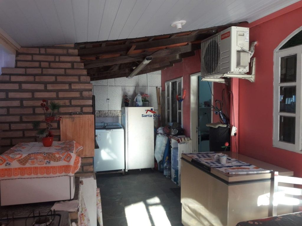 Casa à venda com 6 quartos, 198m² - Foto 8