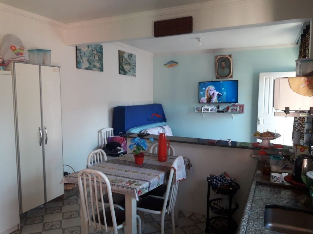 Casa à venda com 6 quartos, 198m² - Foto 3