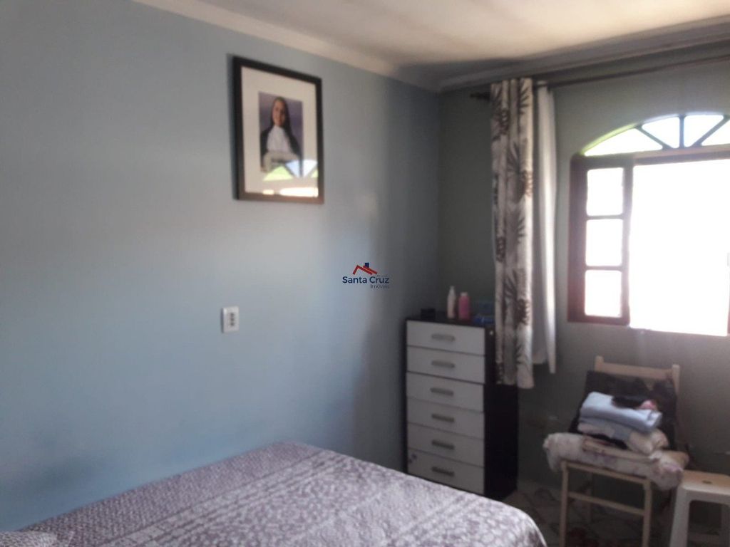 Casa à venda com 6 quartos, 198m² - Foto 12