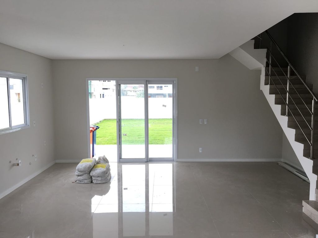 Sobrado à venda com 3 quartos, 130m² - Foto 4