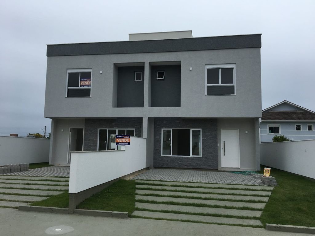 Sobrado à venda com 3 quartos, 130m² - Foto 1