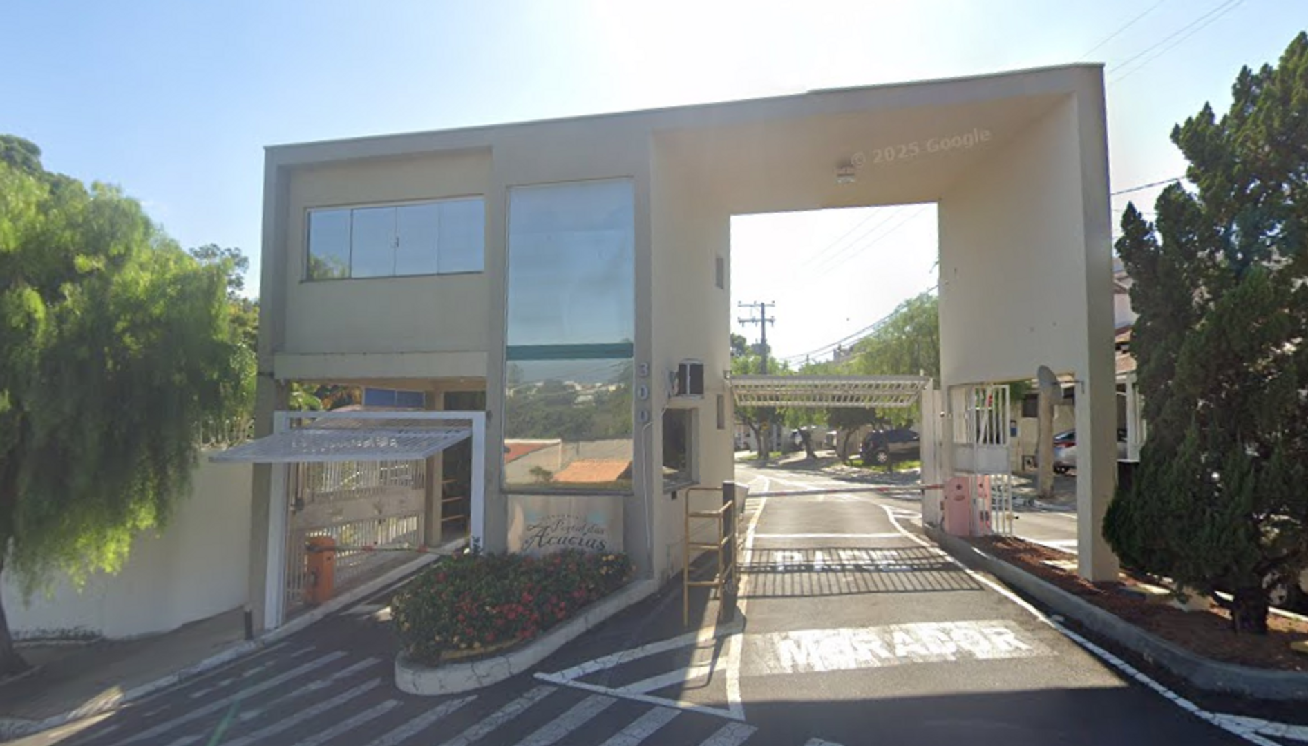 Portal das Acácias