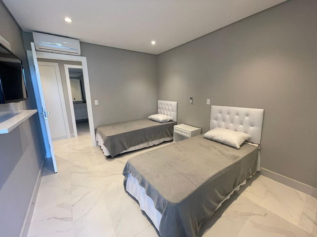 Pé na areia de 3 quartos na Riviera em Riviera de São Lourenço, Bertioga — foto 23