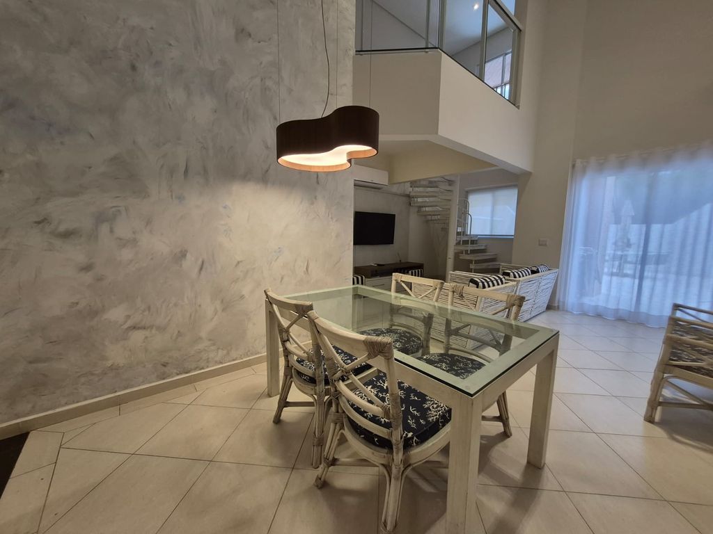 Apartamento térreo com 4 quartos para locação anual na Riviera em Riviera de São Lourenço, Bertioga — foto 3