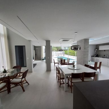 sala de estar, jantar e almoço integradas