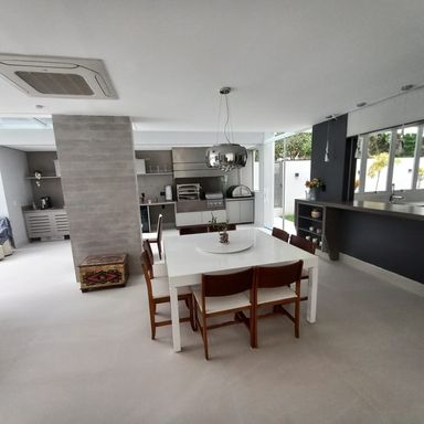sala de estar, jantar e almoço integradas