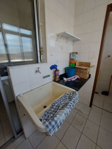 Área de serviço com WC