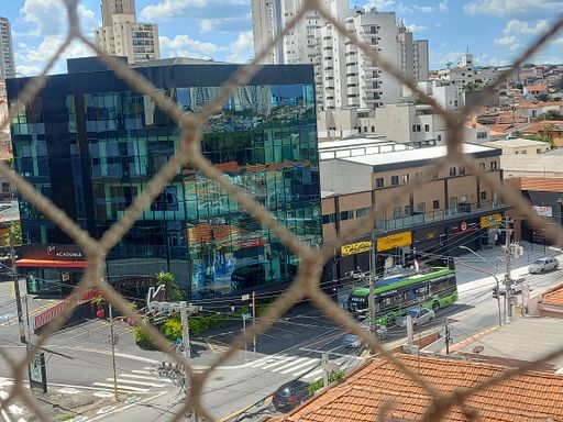 Vista lateral Academia V4