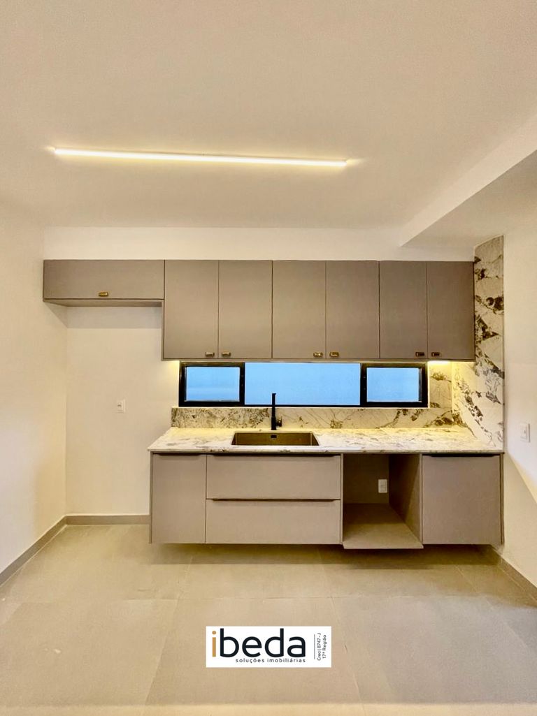 Casa de Condomínio para alugar com 4 quartos, 268m² - Foto 8