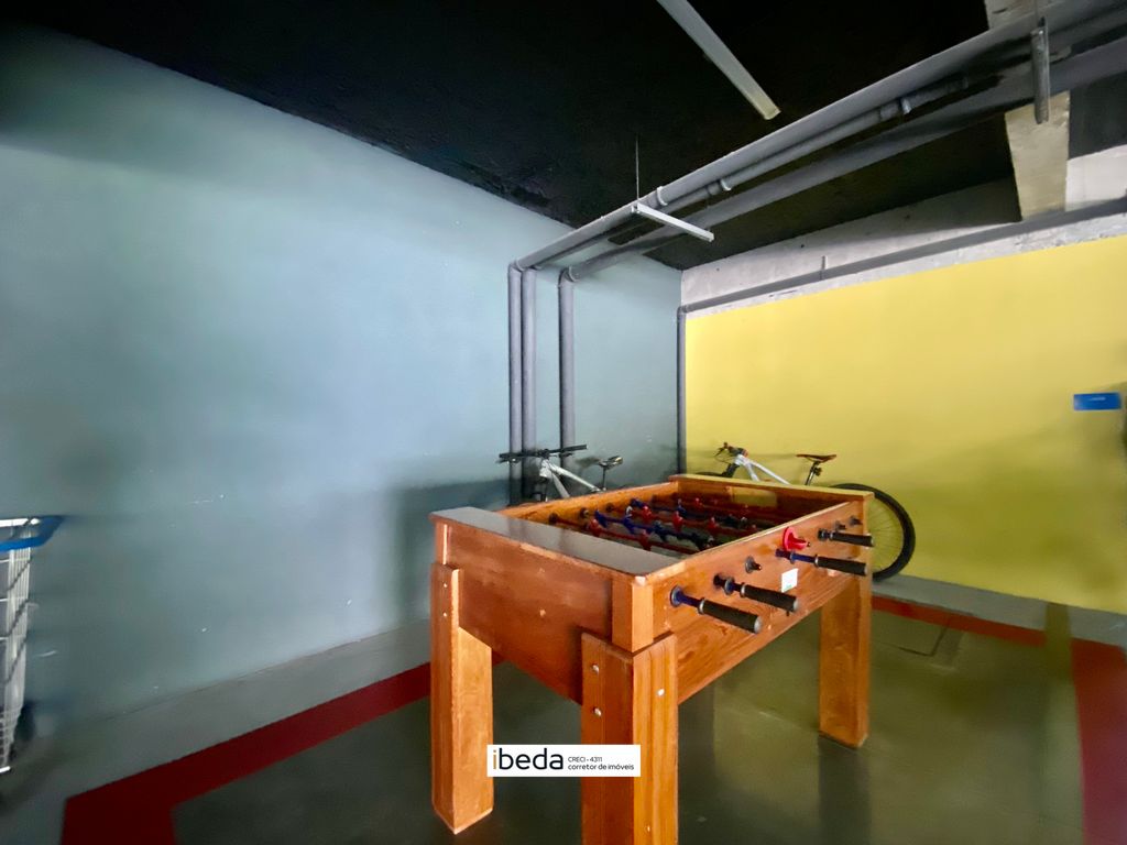 Apartamento à venda com 1 quarto, 41m² - Foto 15