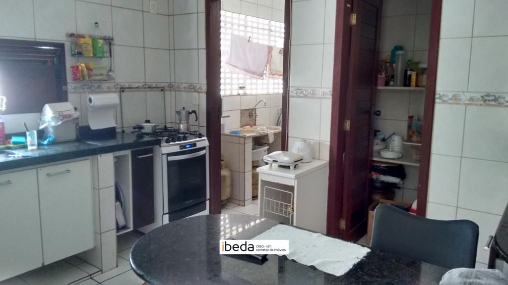 Casa à venda com 3 quartos, 400m² - Foto 10