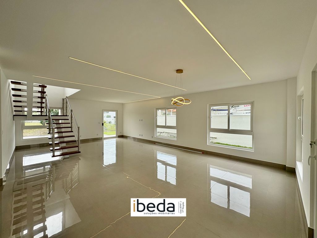Casa de Condomínio à venda com 4 quartos, 450m² - Foto 10