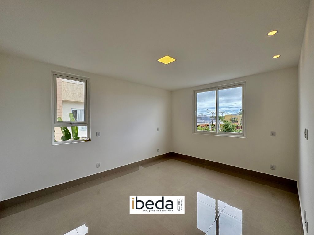 Casa de Condomínio à venda com 4 quartos, 450m² - Foto 22