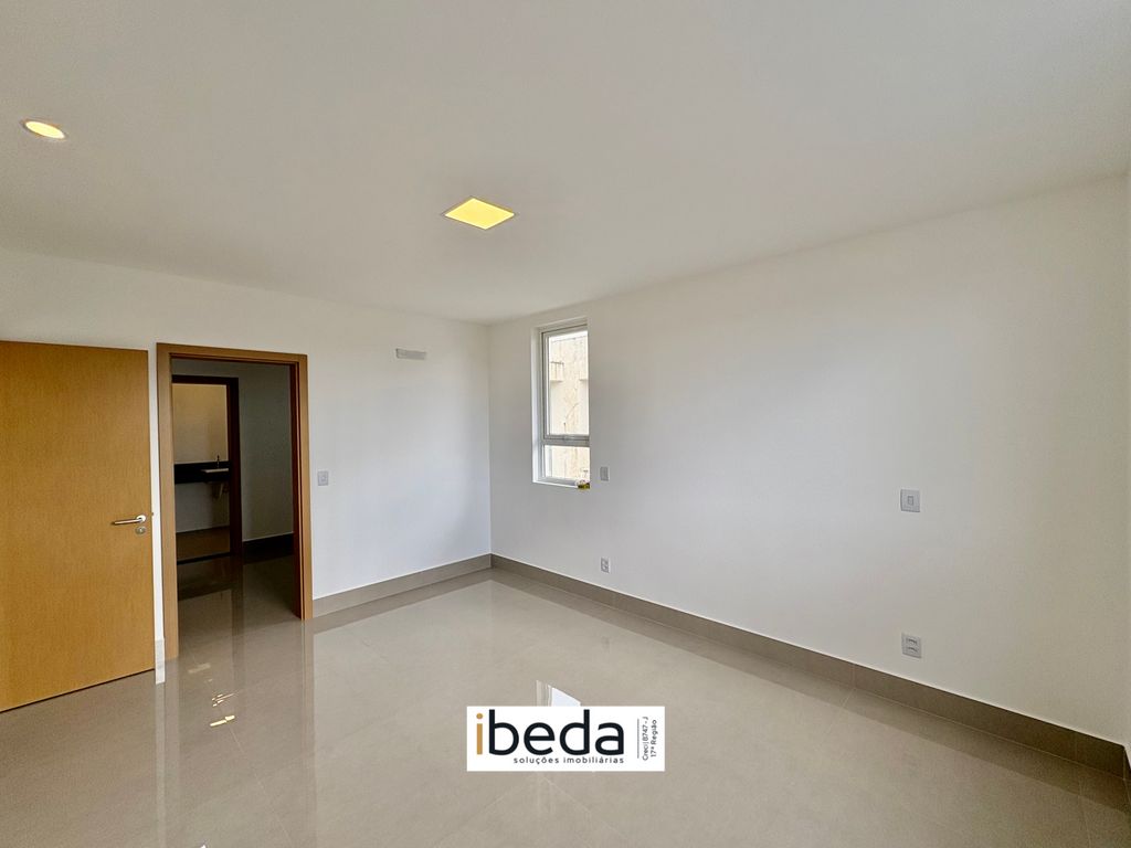 Casa de Condomínio à venda com 4 quartos, 450m² - Foto 24