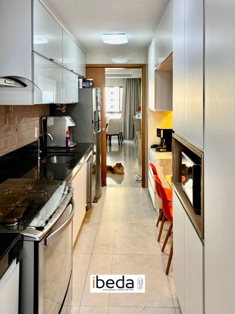 Apartamento à venda com 3 quartos, 96m² - Foto 9