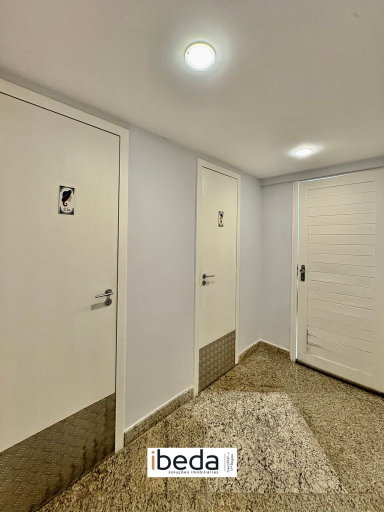 Apartamento à venda com 3 quartos, 240m² - Foto 23