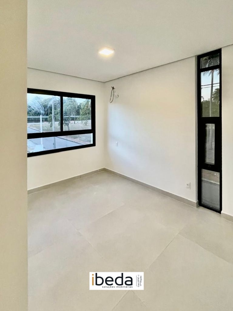 Casa de Condomínio para alugar com 4 quartos, 268m² - Foto 23