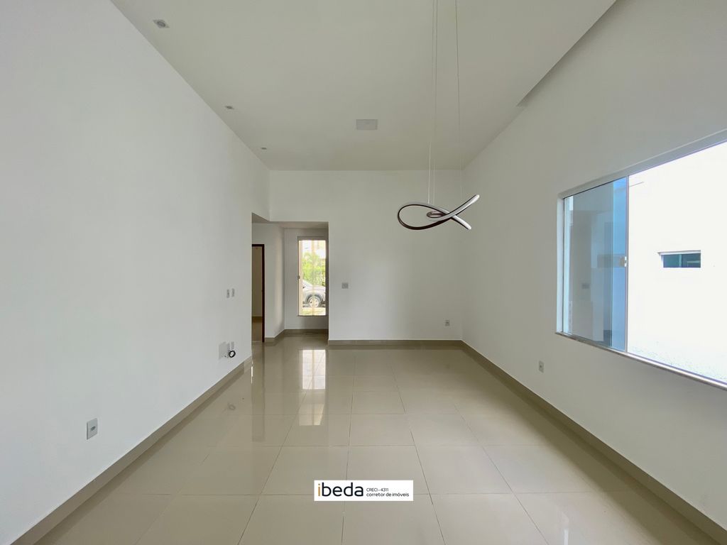 Casa de Condomínio à venda com 3 quartos, 300m² - Foto 5