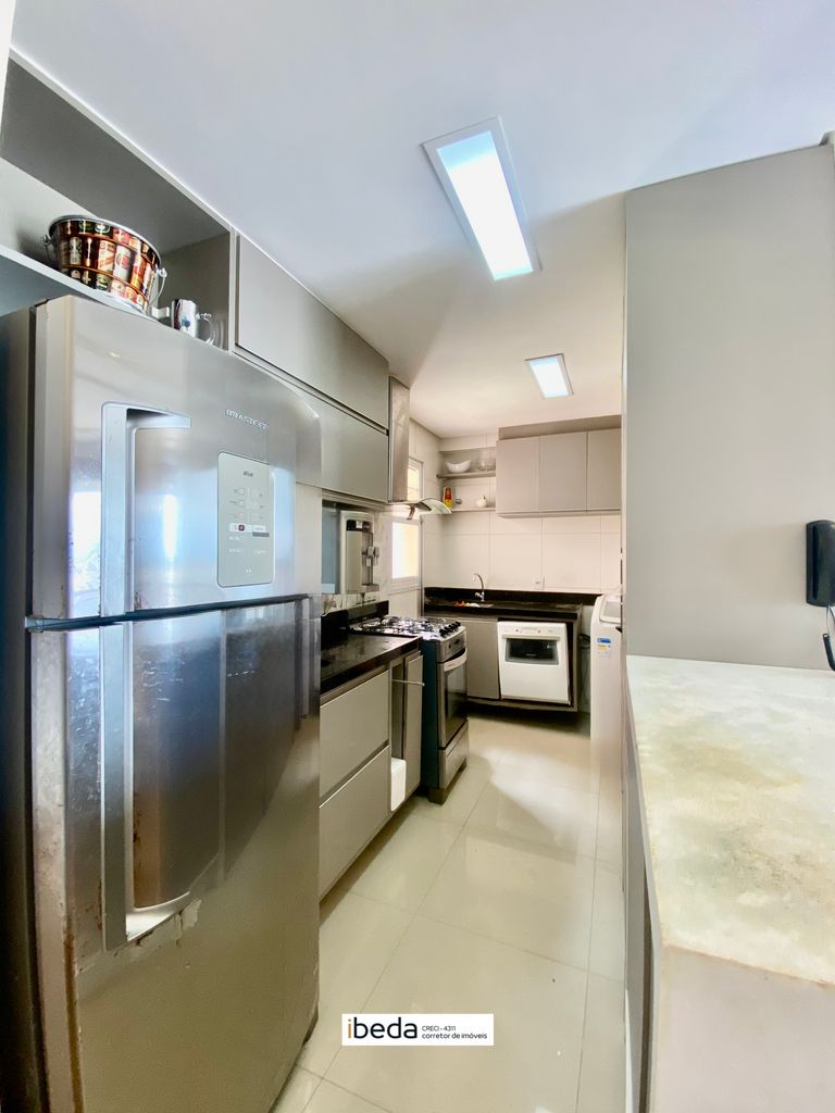 Apartamento à venda com 3 quartos, 75m² - Foto 11