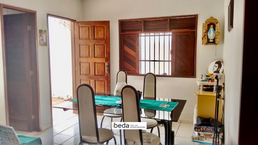 Casa à venda com 3 quartos, 400m² - Foto 7