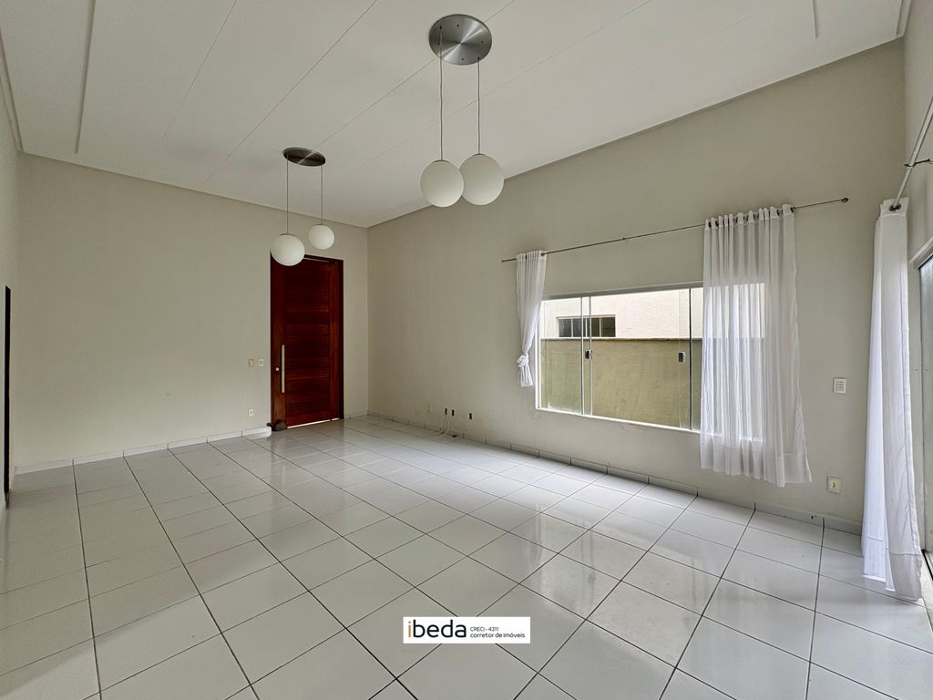 Casa de Condomínio à venda com 3 quartos, 360m² - Foto 5