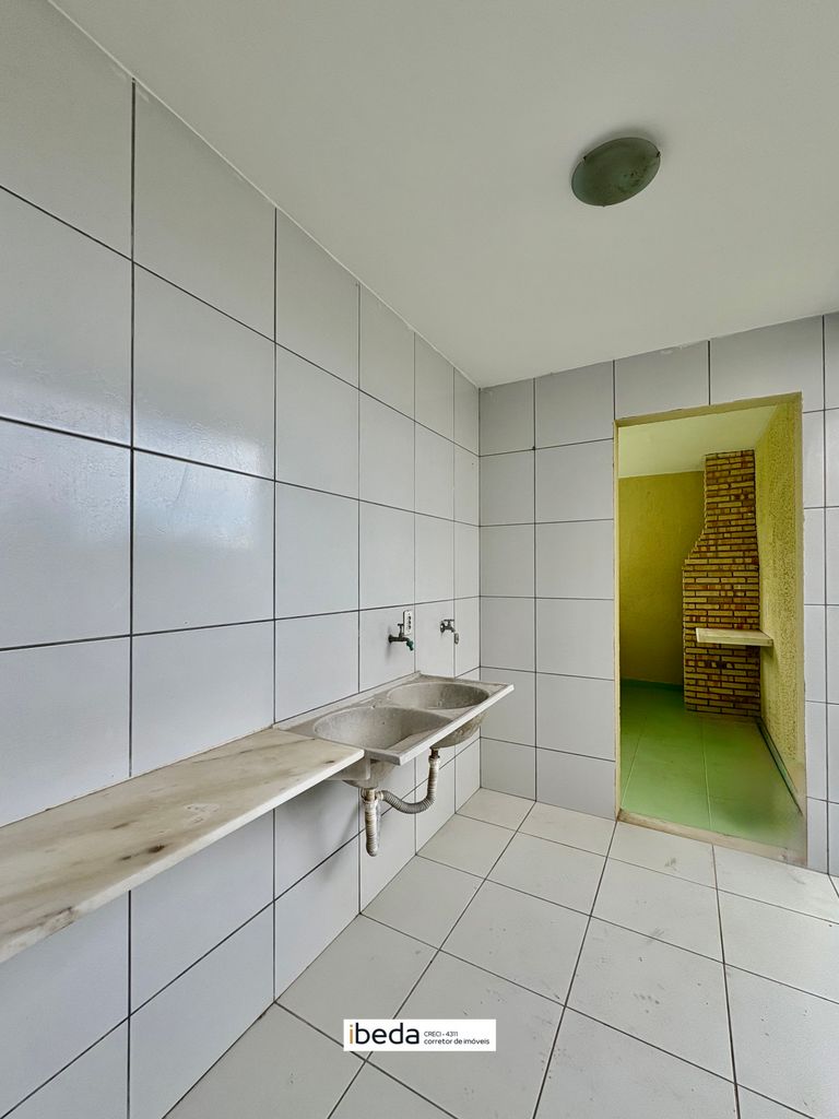 Casa de Condomínio à venda com 3 quartos, 360m² - Foto 10