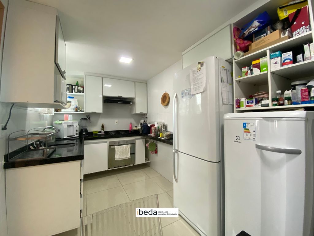 Apartamento à venda com 3 quartos, 90m² - Foto 25