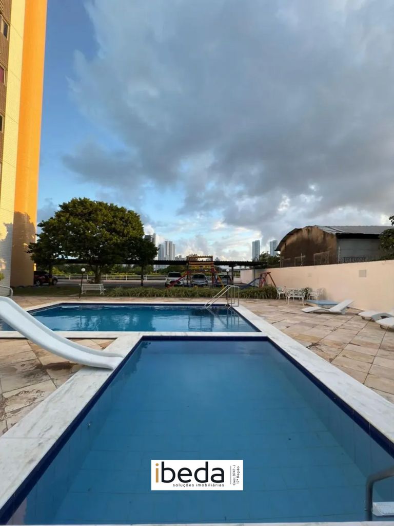 Apartamento à venda com 3 quartos, 90m² - Foto 2